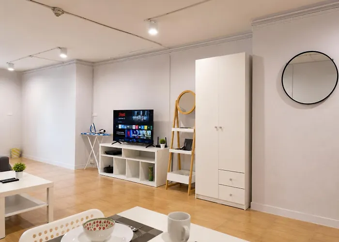 Apartamento New 1br King Bed Near Bts Nightlife Area